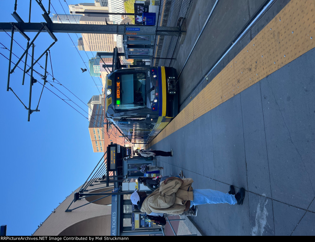 Minneapolis Green Line at US Bank Stadium